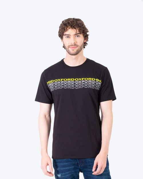 Camiseta negra estampado frontal para hombre