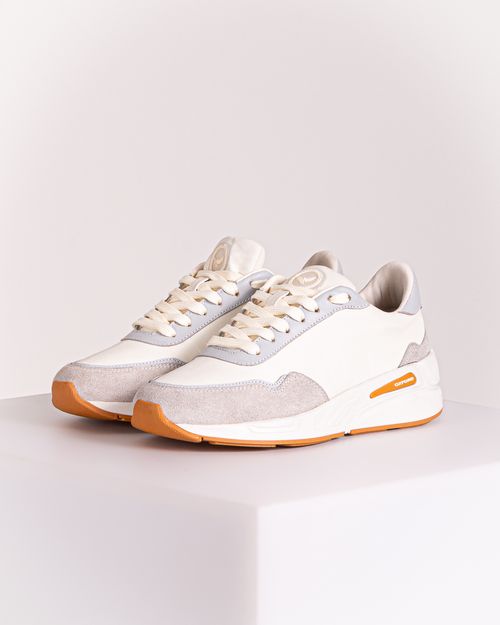 Calzado beige para mujer