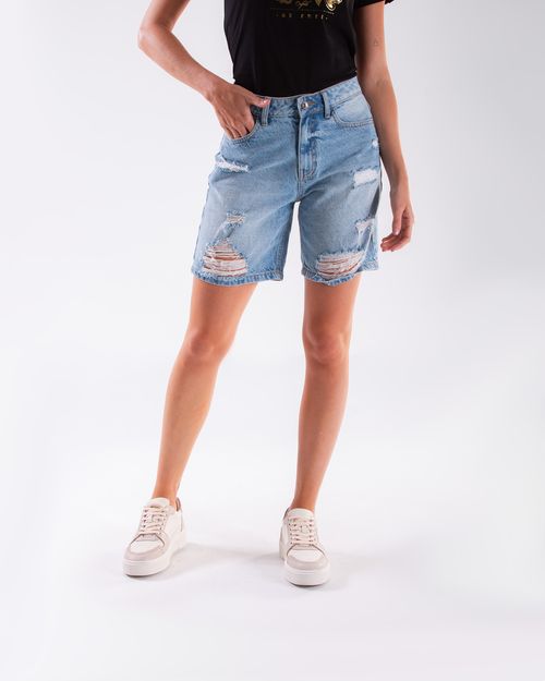 Short tono claro para mujer