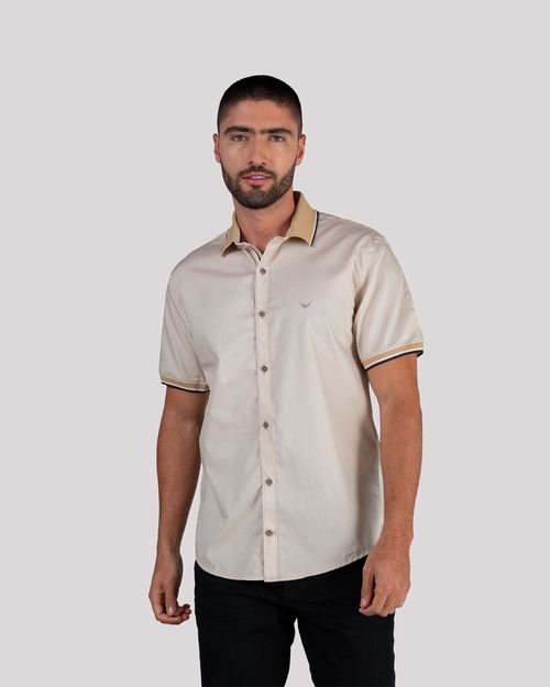 Camisa arena manga corta para hombre