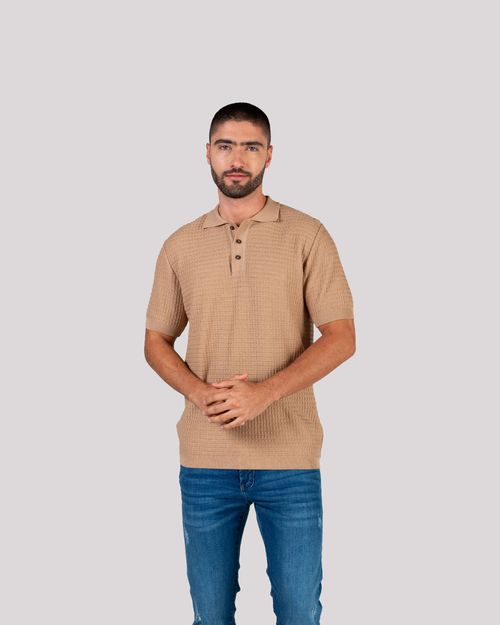 Polo beige tejida para hombre