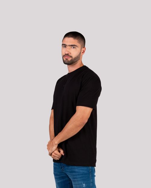 Camiseta negra estampada  para hombre